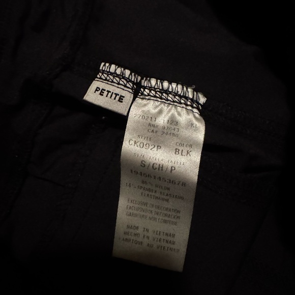 Cherokee FORM scrubs pants size small petite. - Picture 3 of 3